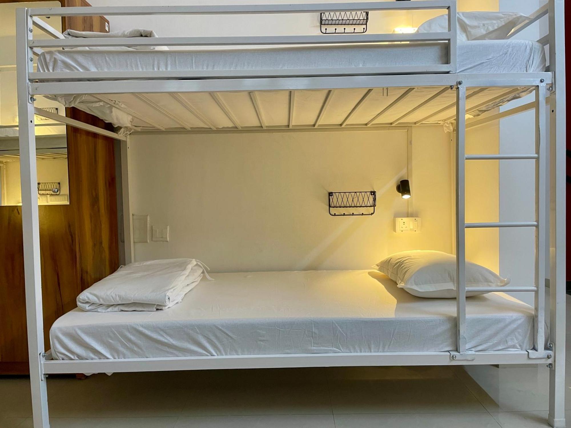 Hoshtel99 - Lux - Stay, Cowork And Cafe - Luxurious Bungalow Pune Exteriör bild