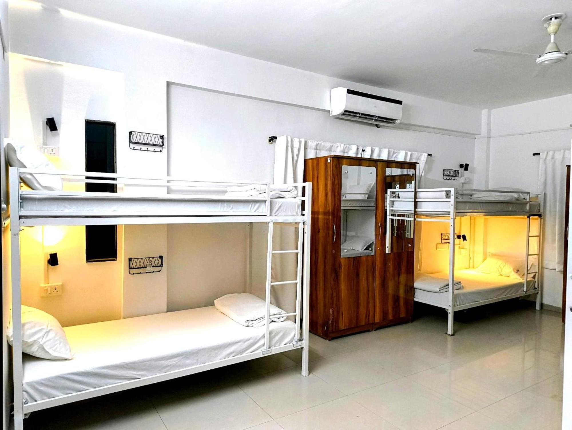 Hoshtel99 - Lux - Stay, Cowork And Cafe - Luxurious Bungalow Pune Exteriör bild